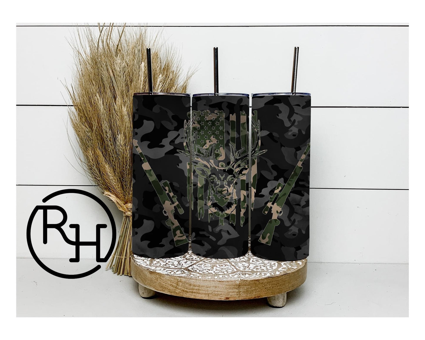 DARK CAMO WITH DEER HEAD TUMBLER